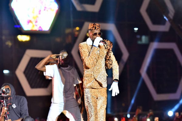 Chameleone Confirms His Legend in Gold Concert