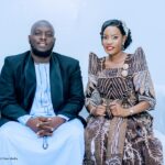 Critics Photoshopped My Wife's Photos - Kasuku